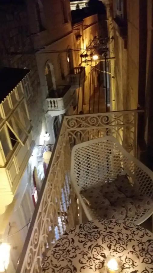 Apartamento Magic In The Heart Of Old Gozo Victoria Exterior foto
